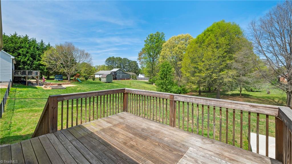 1880 Chestnut Grove Road King, NC 27021 - Photo 15 of 27