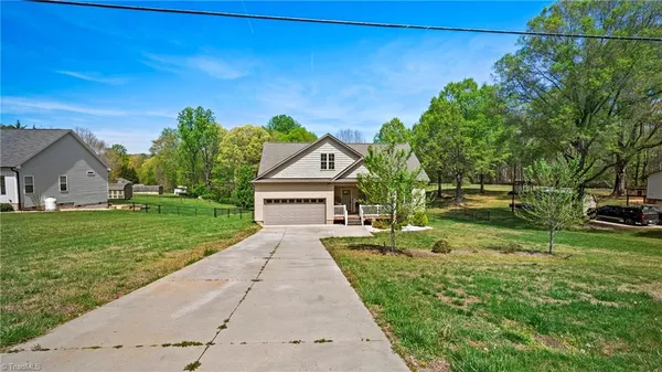 $354,000 | 1880 Chestnut Grove Road, King, NC 27021