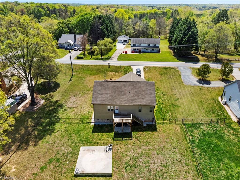 1880 Chestnut Grove Road King, NC 27021 - Photo 21 of 27