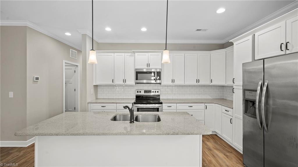 1880 Chestnut Grove Road King, NC 27021 - Photo 5 of 27