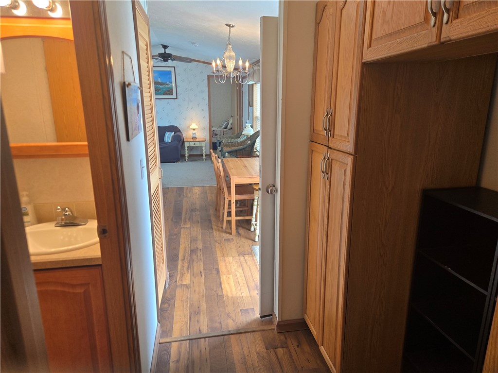 689 Succotash Road South Kingstown, RI 02879 - Photo 17 of 30