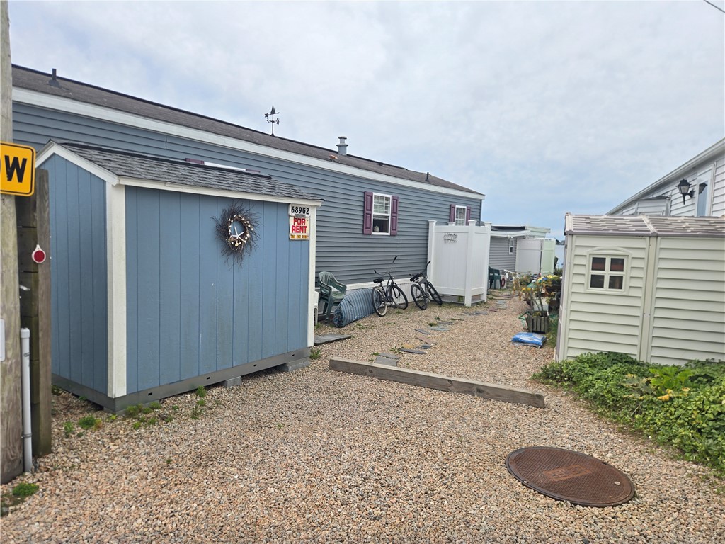 689 Succotash Road South Kingstown, RI 02879 - Photo 26 of 30