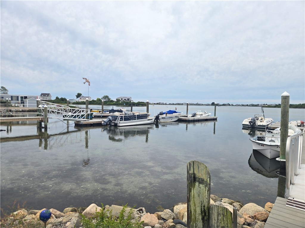 689 Succotash Road South Kingstown, RI 02879 - Photo 6 of 30