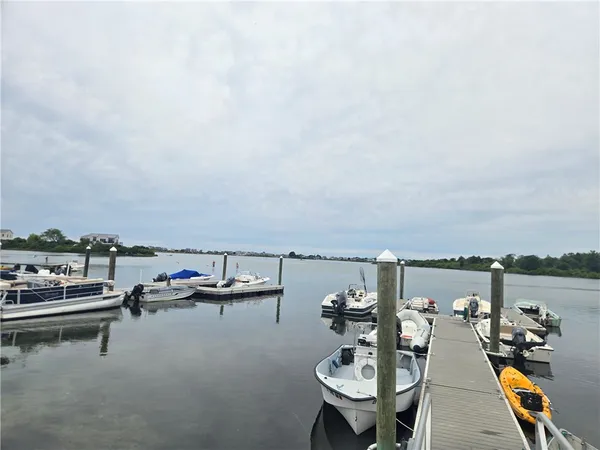 $399,000 | 689 Succotash Road, South Kingstown, RI 02879