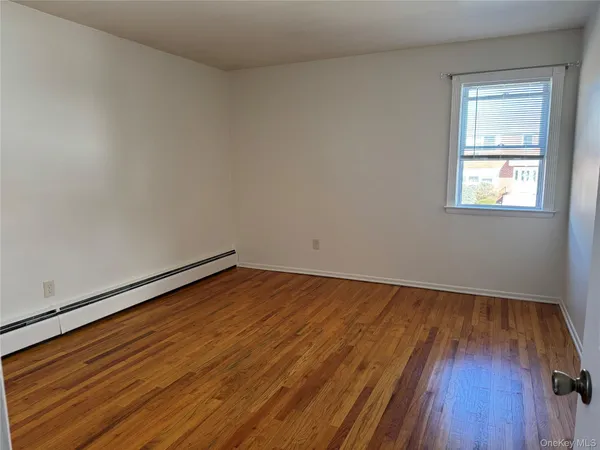 $2,500 | 229 North Middletown Road, Unit G, Pearl River, NY 10965