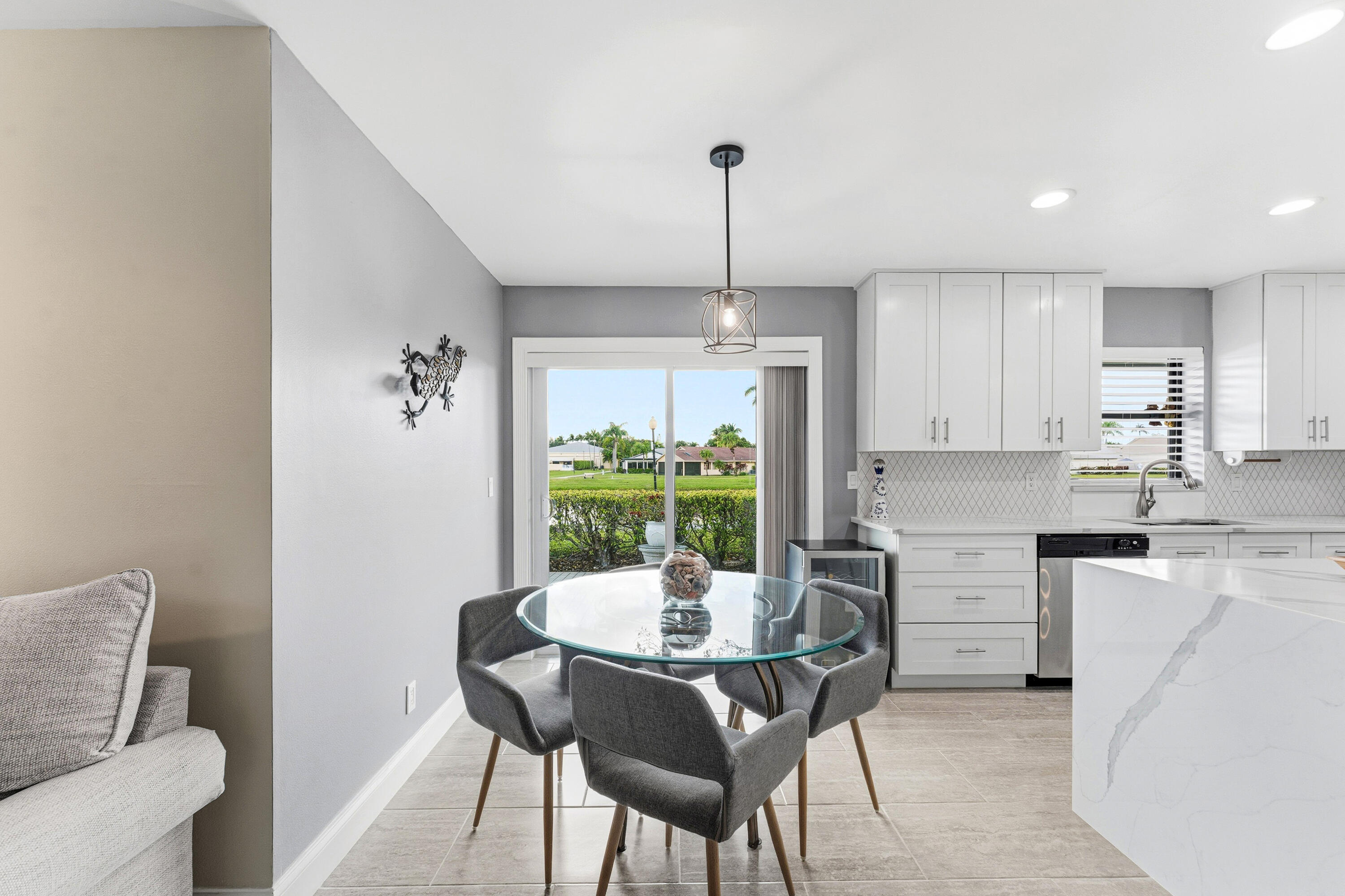 2601 Northwest 10th Street Delray Beach, FL 33445 - Photo 14 of 48 Dining 2