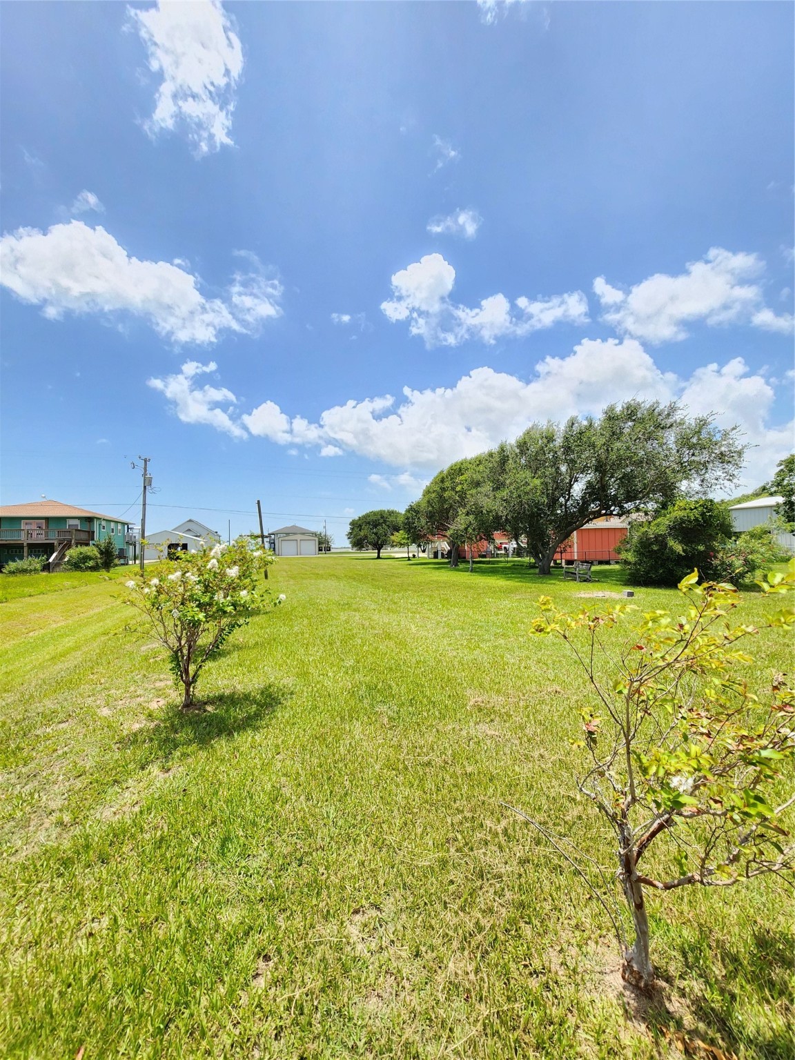 853 Swallow Drive Palacios, TX 77465 - Photo 4 of 20