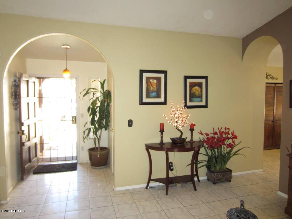 4229 East Frye Road Phoenix, AZ 85048 - Photo 13 of 33 4229 E FRYE RD Butler 010