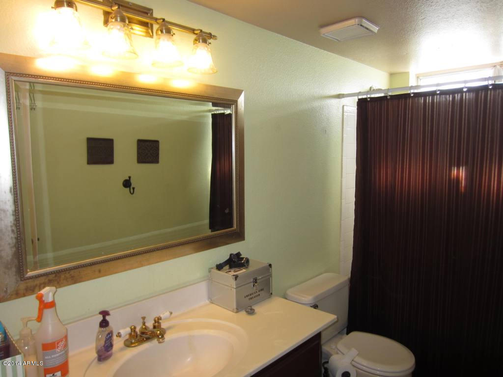 4229 East Frye Road Phoenix, AZ 85048 - Photo 24 of 33 4229 E FRYE RD Butler 022