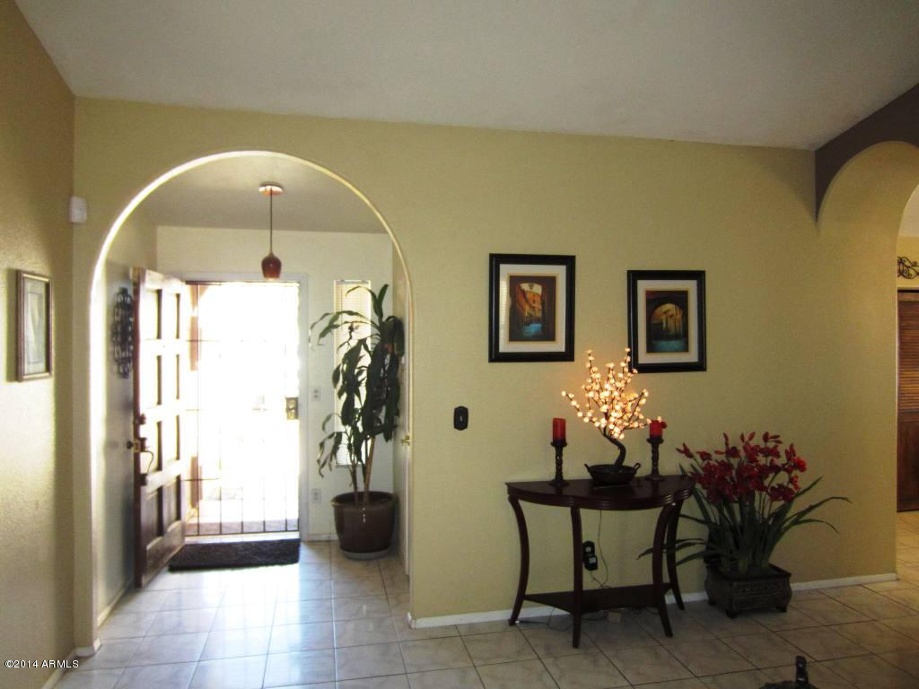 4229 East Frye Road Phoenix, AZ 85048 - Photo 10 of 33 4229 E FRYE RD Butler 007