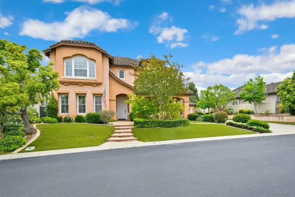 $1,100,000 | 2116 Kirkcaldy Road, Fallbrook, CA 92028