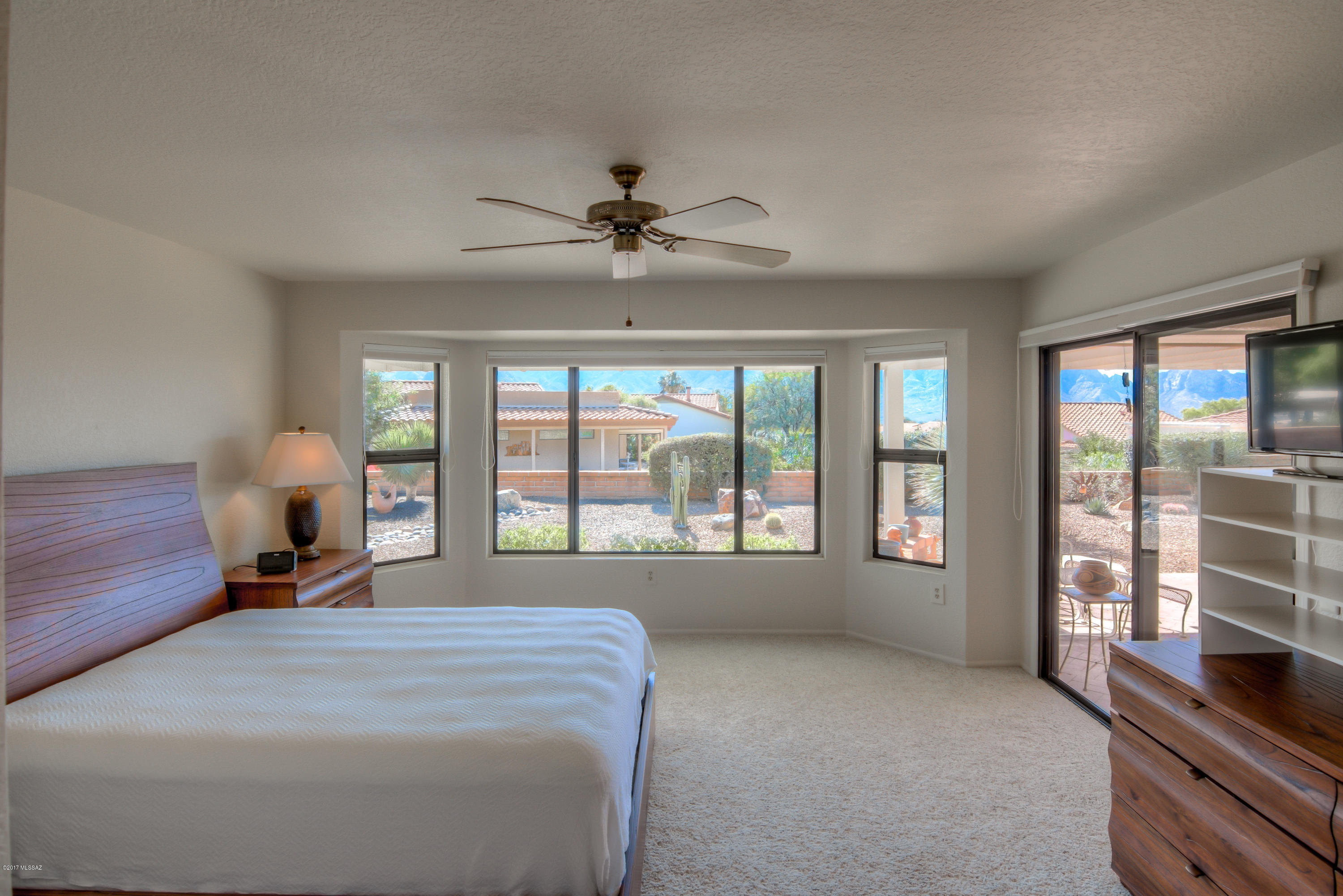 1420 East Bright Angel Drive Oro Valley, AZ 85755 - Photo 26 of 37