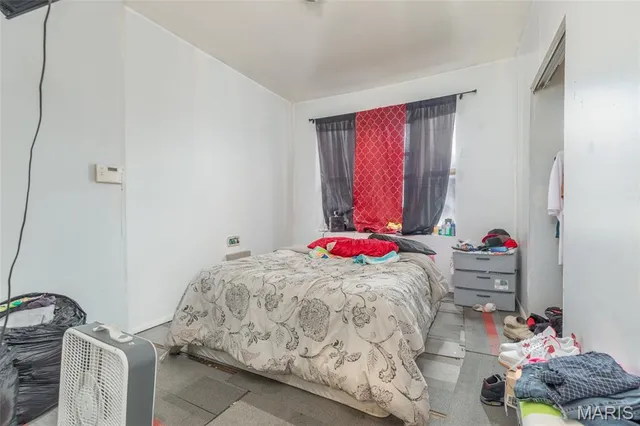 $84,900 | 5892 Highland Avenue, St. Louis, MO 63112