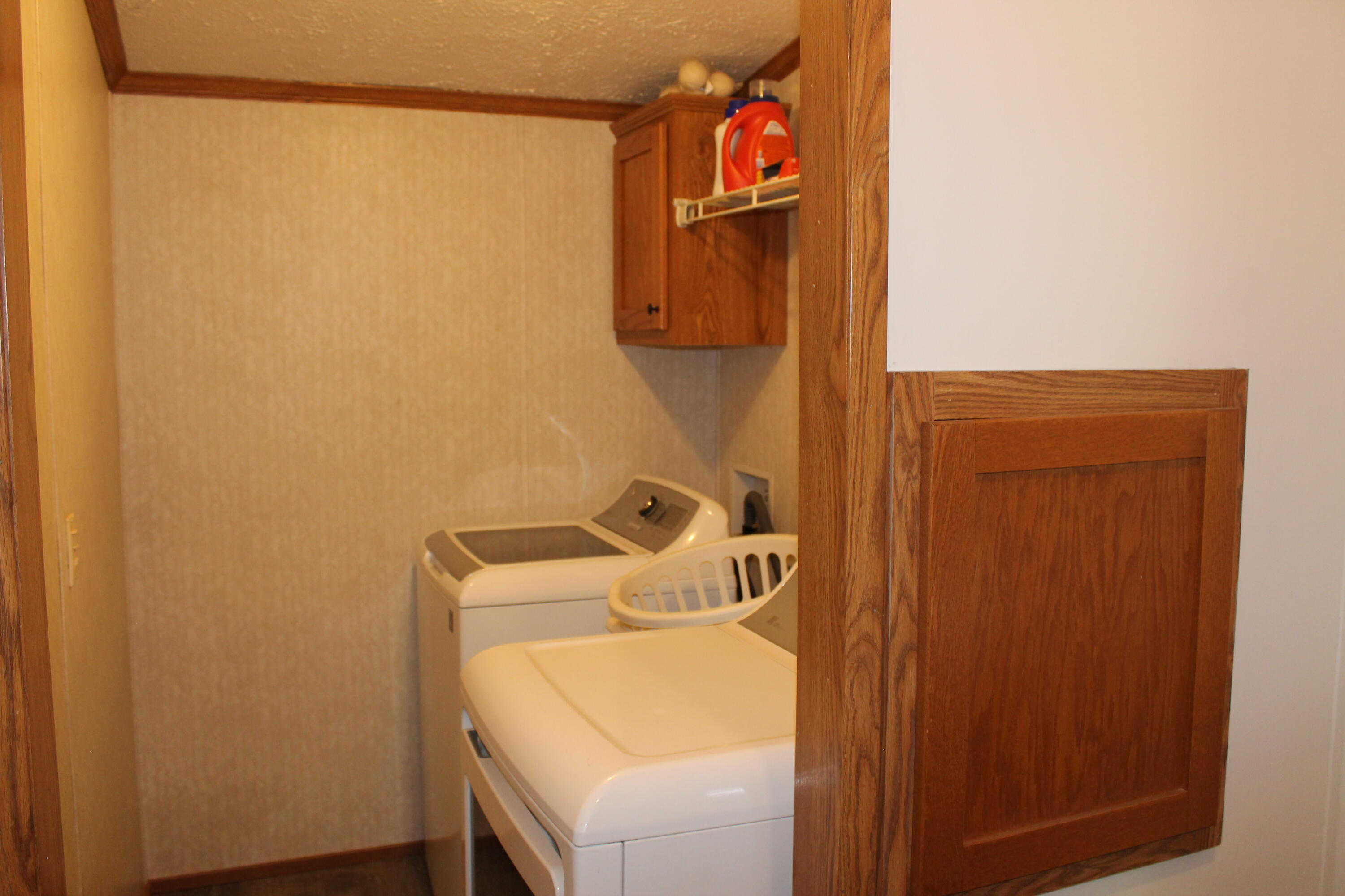 2236 35th Street Allegan, MI 49010 - Photo 20 of 35 IMG_9717