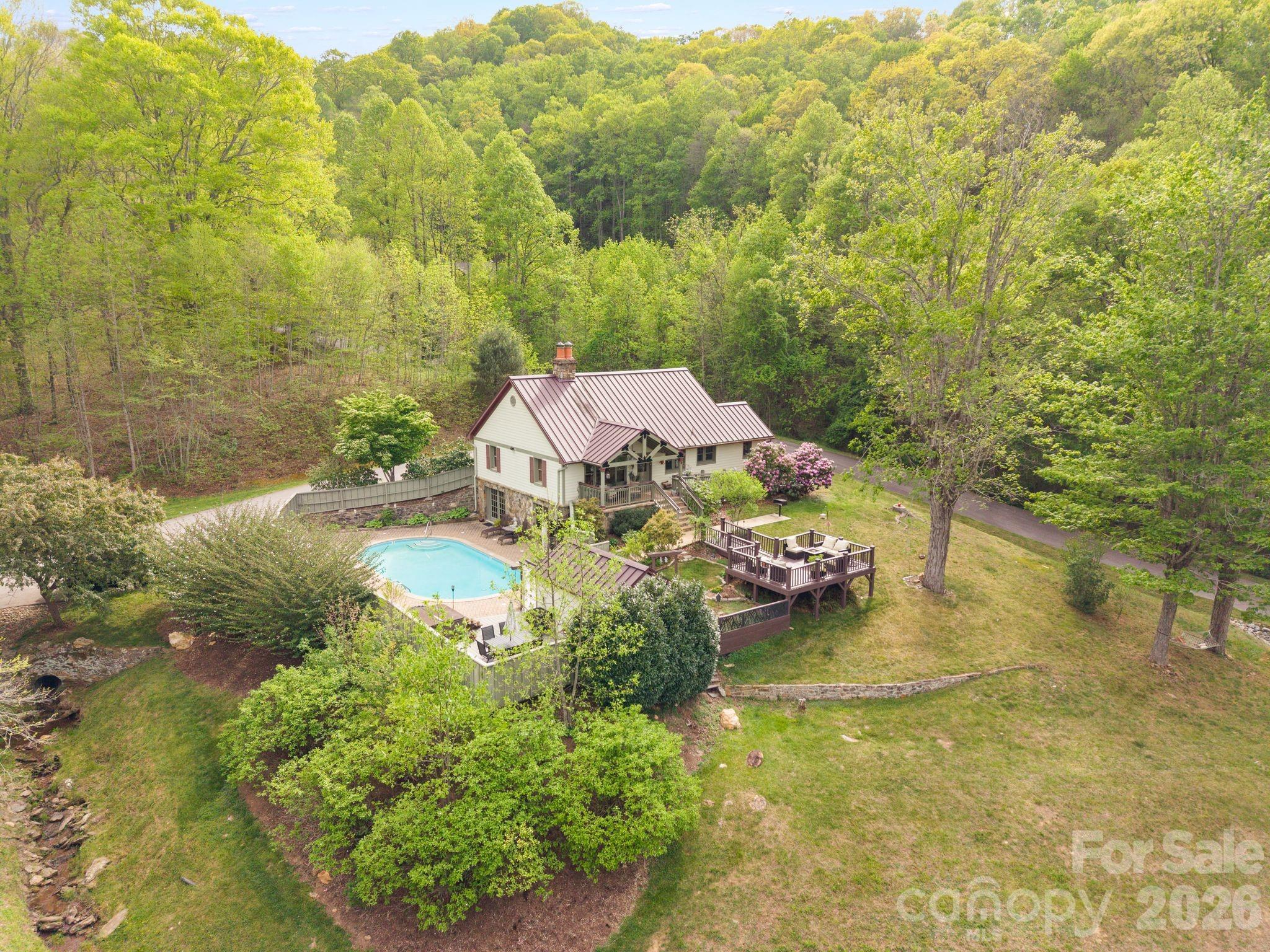 25 View Ridge Parkway Leicester, NC 28748 - Photo 2 of 38