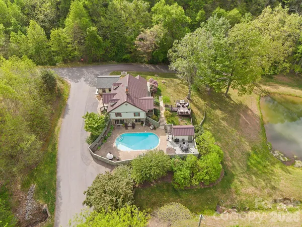 $715,000 | 25 View Ridge Parkway, Leicester, NC 28748