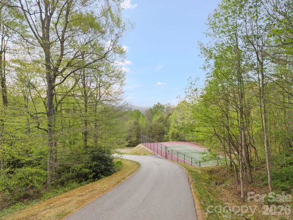 $715,000 | 25 View Ridge Parkway, Leicester, NC 28748