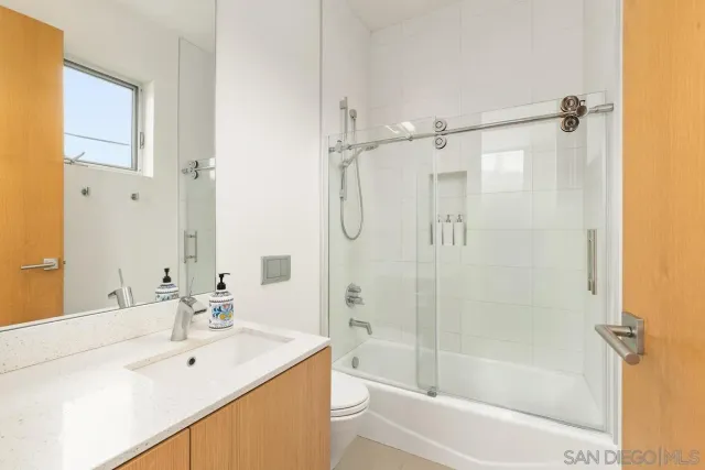 $20,000 | 8001 Calle De La Plata, La Jolla, CA 92037