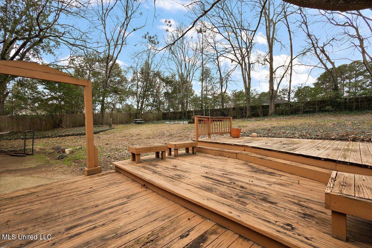 43 Stonegate Drive Brandon, MS 39042 - Photo 33 of 38 28-HTP_2086