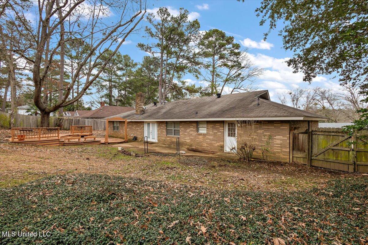 43 Stonegate Drive Brandon, MS 39042 - Photo 37 of 38 32-HTP_2098