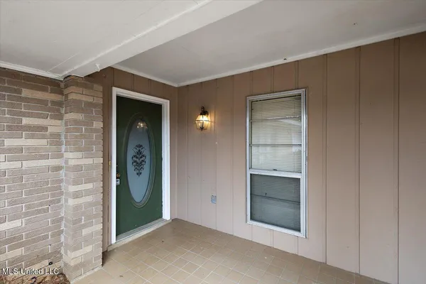 $240,000 | 43 Stonegate Drive, Brandon, MS 39042