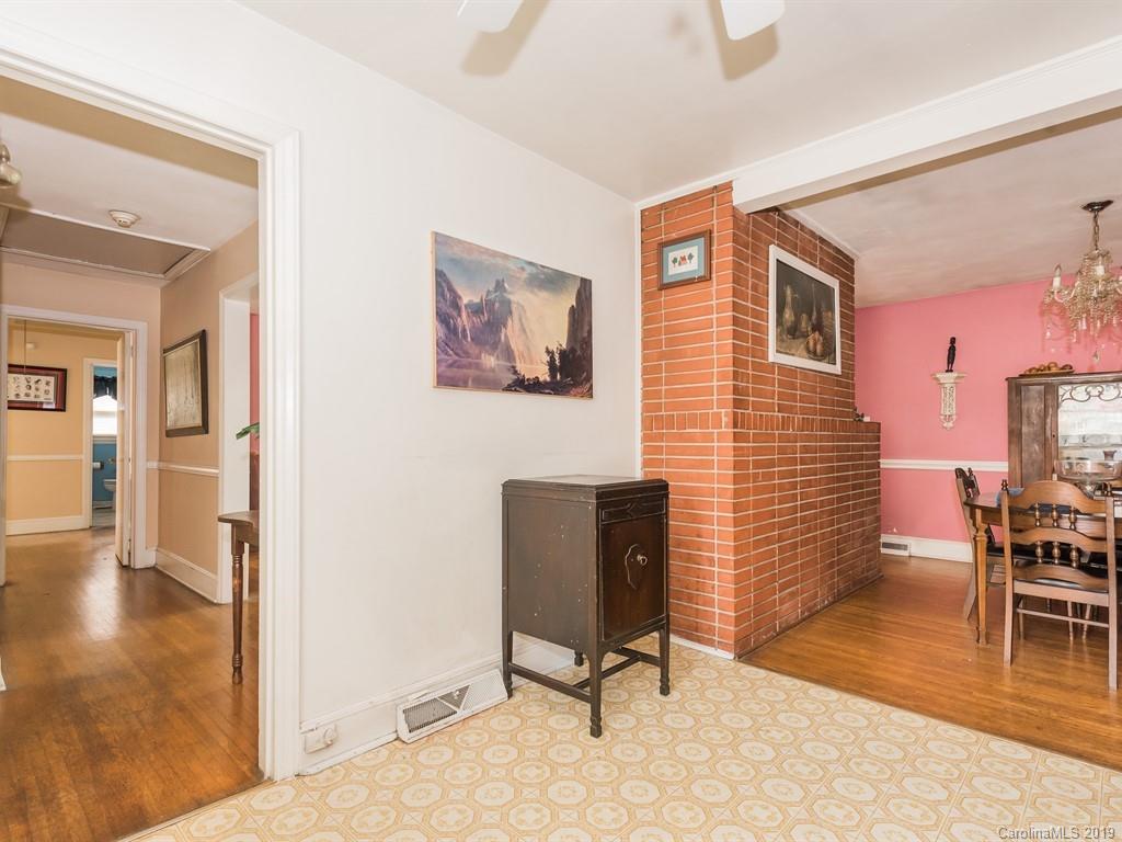 2544 Ashley Road Charlotte, NC 28208 - Photo 12 of 32 Gallery Image 12