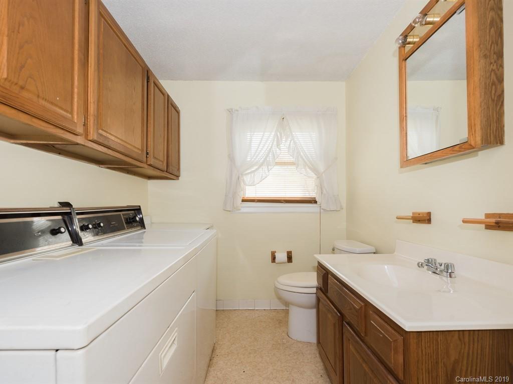 2544 Ashley Road Charlotte, NC 28208 - Photo 19 of 32 Gallery Image 19