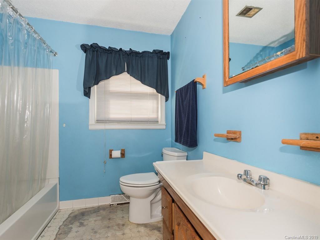 2544 Ashley Road Charlotte, NC 28208 - Photo 26 of 32 Gallery Image 26