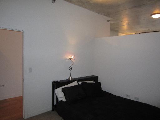 235 West Van Buren Street, Unit 3721 Chicago, IL 60607 - Photo 13 of 17 a picture of a small space