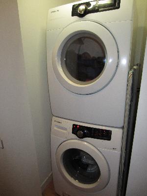 235 West Van Buren Street, Unit 3721 Chicago, IL 60607 - Photo 17 of 17 a utility room with dryer and washer