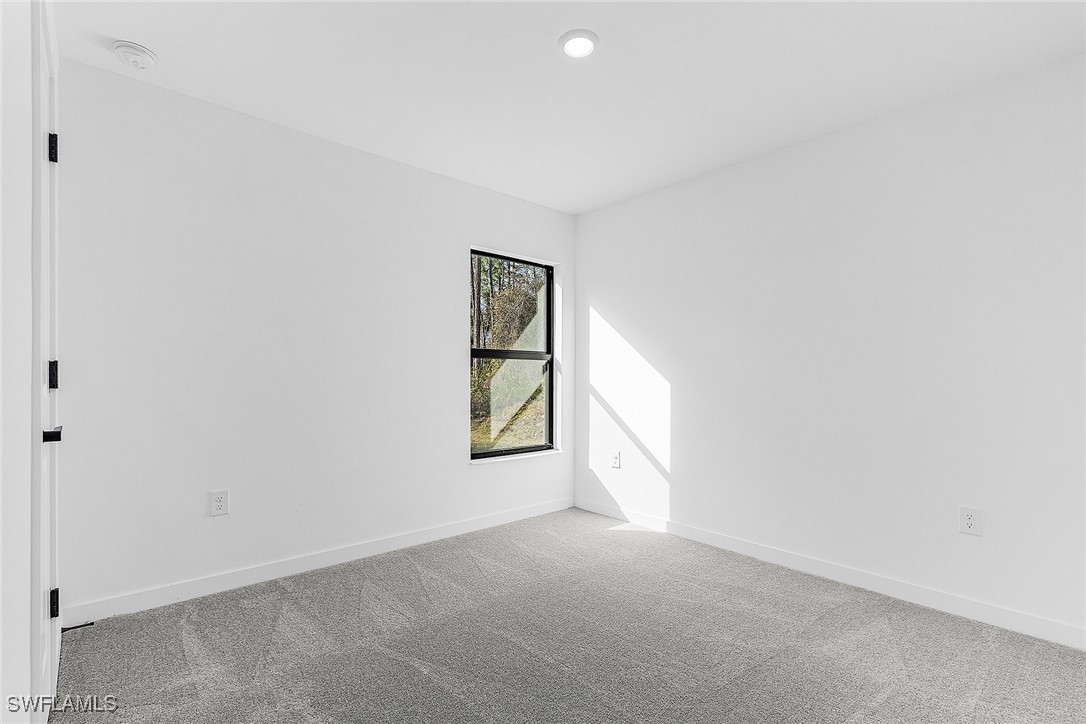 724 Goldrock Road Lehigh Acres, FL 33974 - Photo 15 of 17