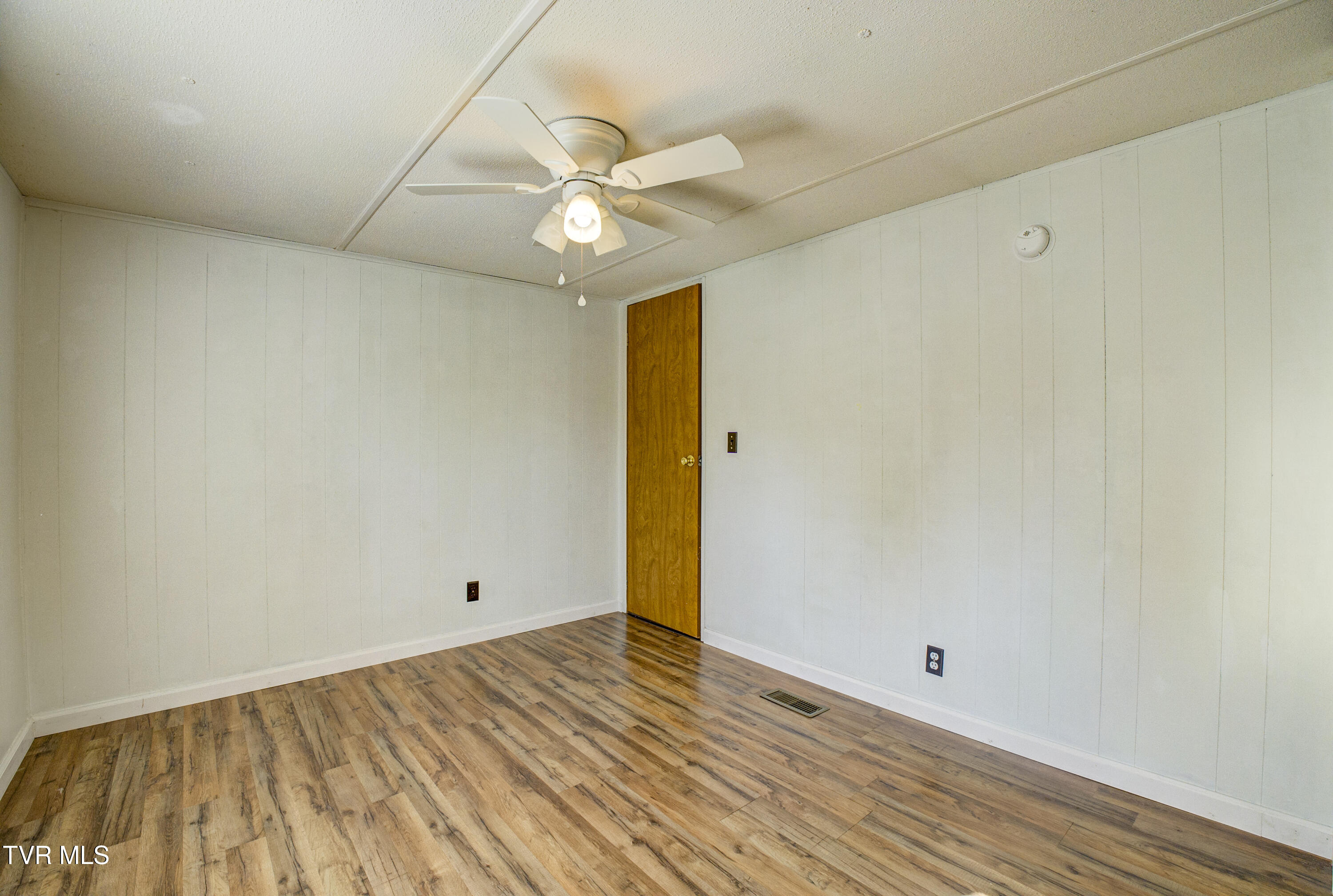 475 White Sands Road Greeneville, TN 37743 - Photo 25 of 53 DSC04464_5_6_7_8