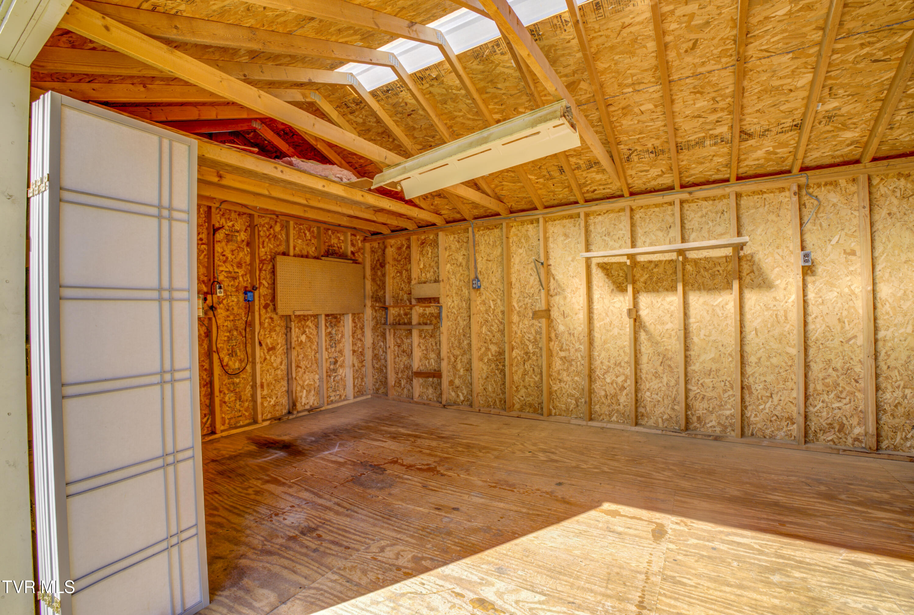 475 White Sands Road Greeneville, TN 37743 - Photo 41 of 53 DSC04599_600_601_602_603