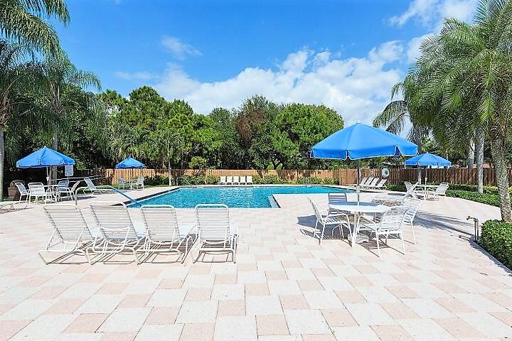 2900 Olivewood Terrace, Unit O203 Boca Raton, FL 33431 - Photo 44 of 47 9