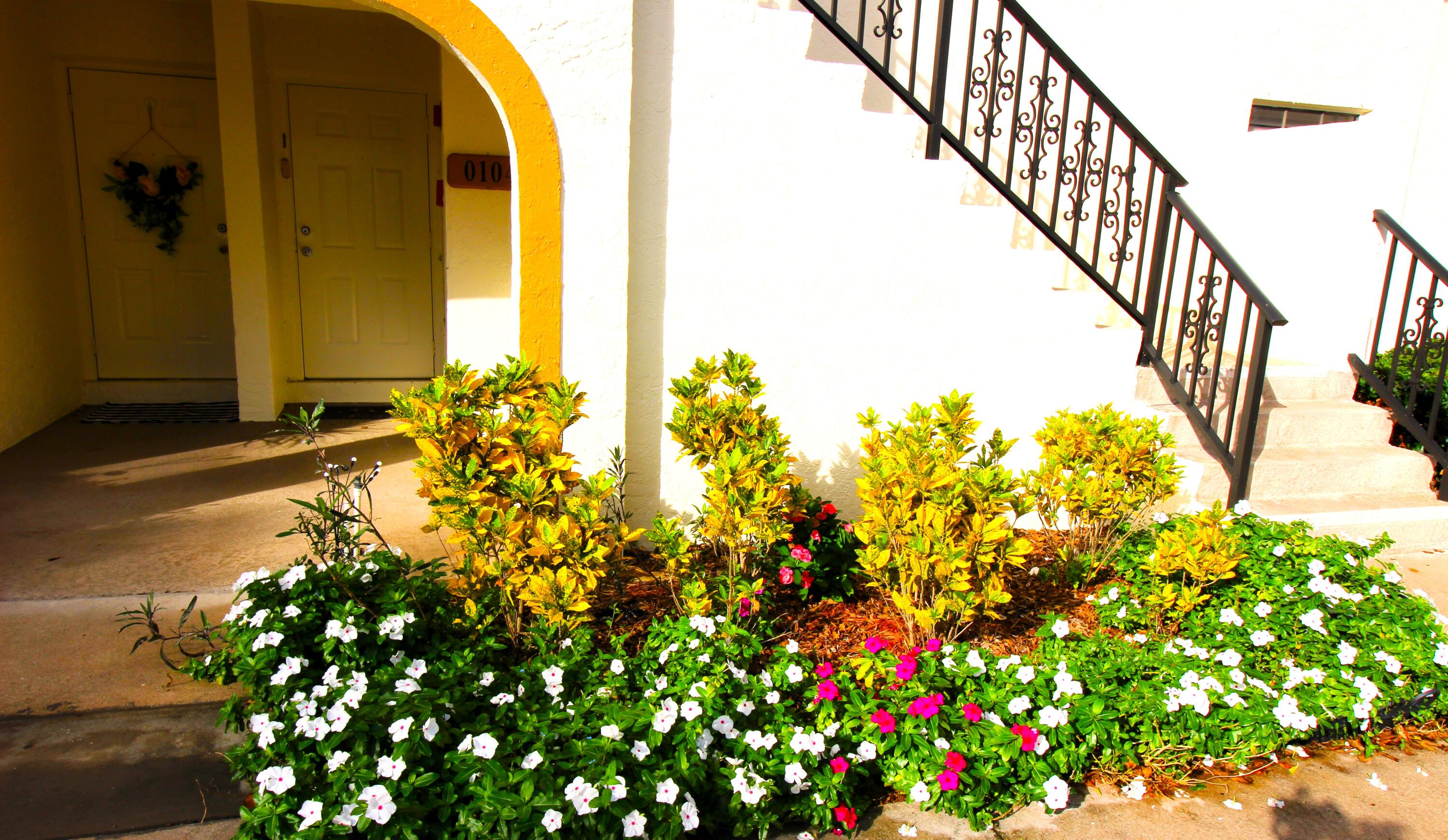 2900 Olivewood Terrace, Unit O203 Boca Raton, FL 33431 - Photo 5 of 47 IMG_7018