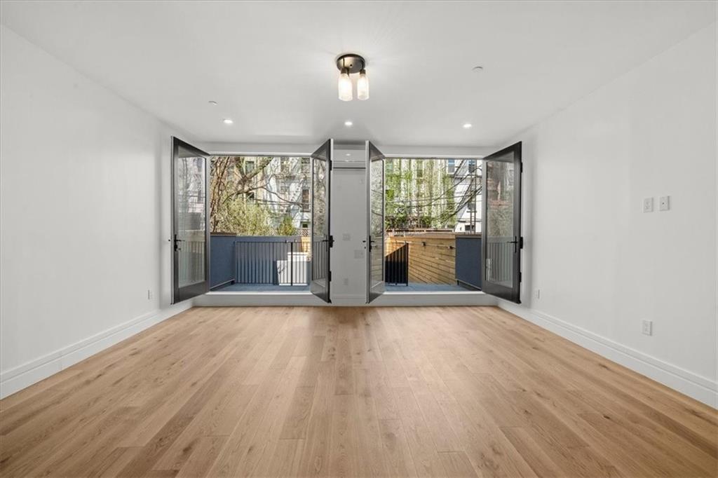 147 Luquer Street, Unit 1 Brooklyn, NY 11231 - Photo 11 of 26 Lower level