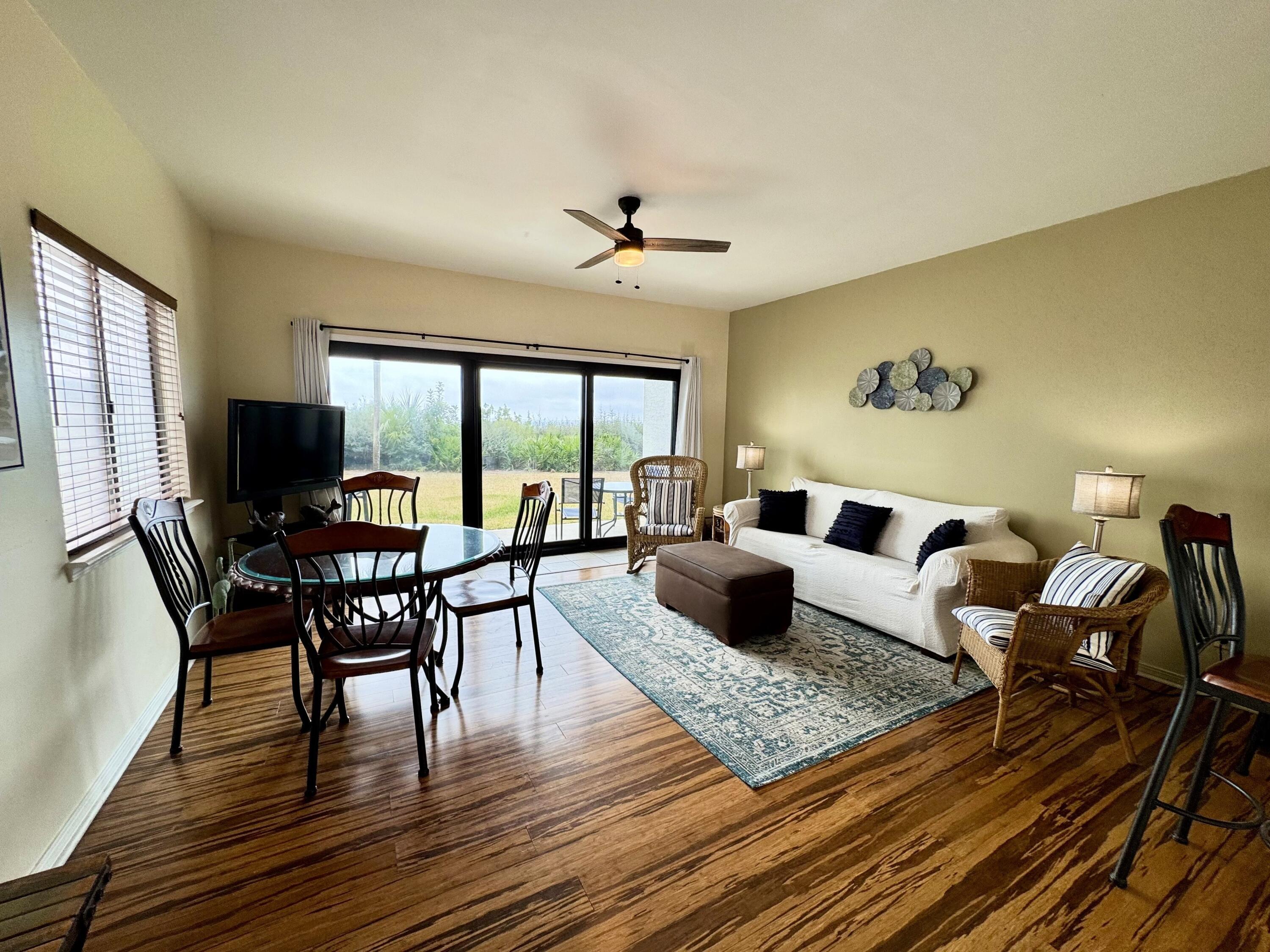 3604 East County Highway 30A, Unit C1 Santa Rosa Beach, FL 32459 - Photo 5 of 14 Livng Room