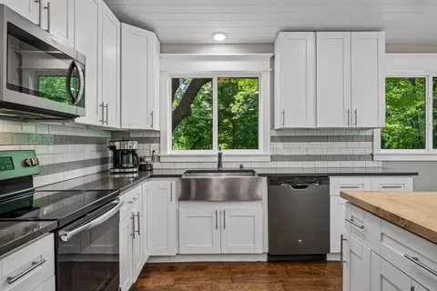 $725,000 | 1233 Crofoot Avenue Northwest, Buffalo, MN 55313