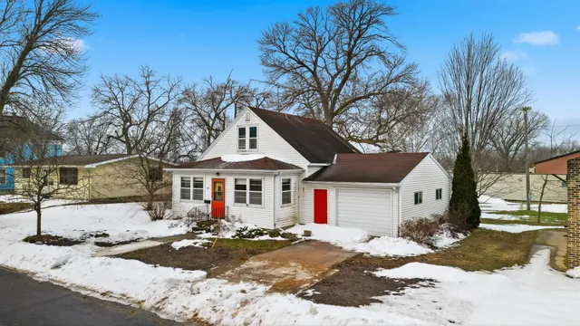 $84,500 | 110 South 3rd Street, Kiester, MN 56051