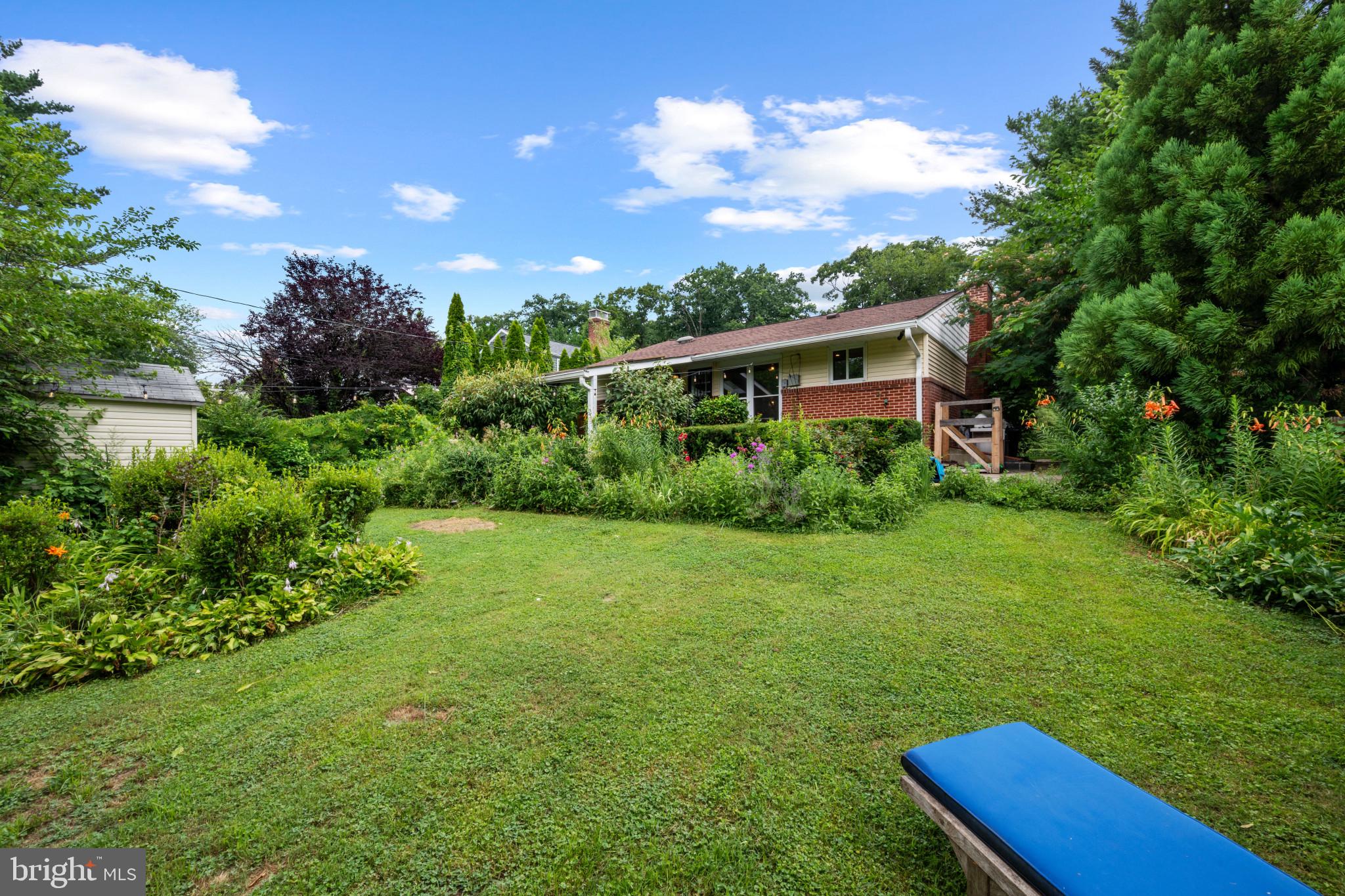 803 East Joppa Road Towson, MD 21286 - Photo 32 of 38 Backyard