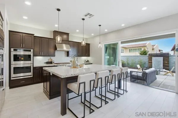 $3,180,000 | 6682 Elegante Way, San Diego, CA 92130