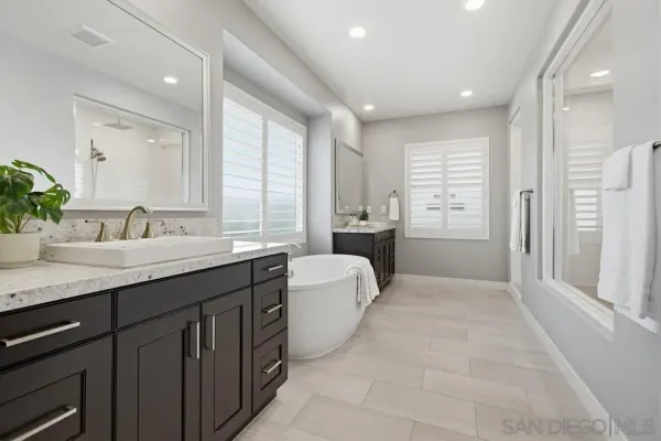 $3,180,000 | 6682 Elegante Way, San Diego, CA 92130