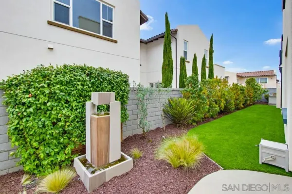 $3,180,000 | 6682 Elegante Way, San Diego, CA 92130