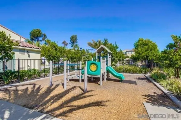 $3,180,000 | 6682 Elegante Way, San Diego, CA 92130