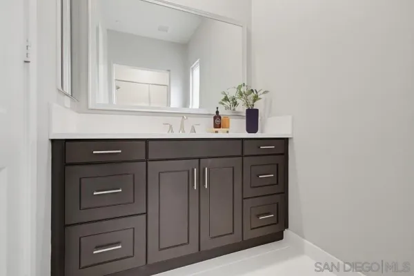 $3,180,000 | 6682 Elegante Way, San Diego, CA 92130