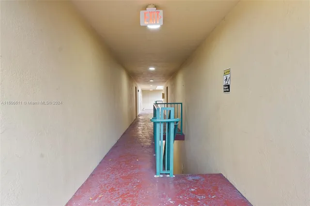 $206,000 | 666 West 81st Street, Unit 226, Hialeah, FL 33014