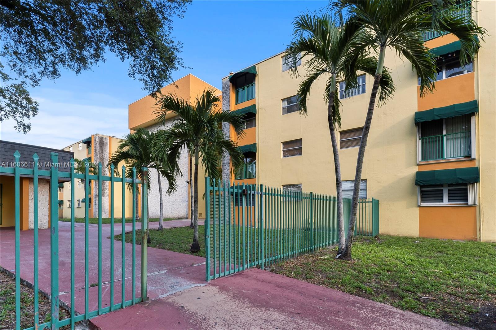666 West 81st Street, Unit 226 Hialeah, FL 33014 - Photo 17 of 17