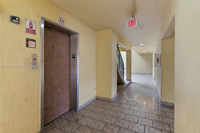 $206,000 | 666 West 81st Street, Unit 226, Hialeah, FL 33014