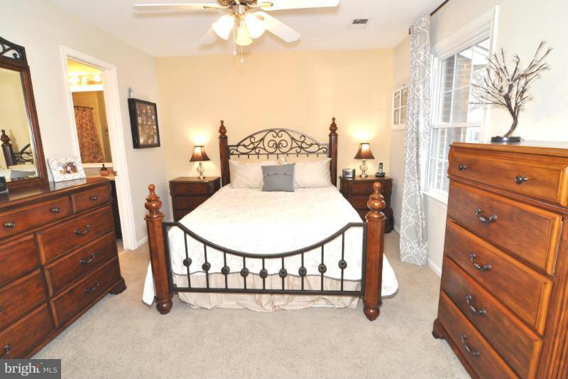 7918 Forest Path Way Springfield, VA 22153 - Photo 8 of 17 Bedroom (Master)