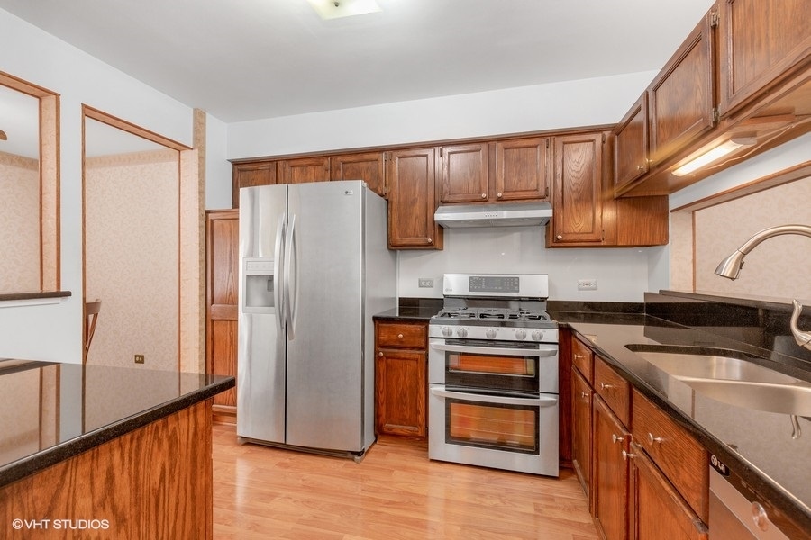 1146 Stillwater Road Elgin, IL 60120 - Photo 6 of 19